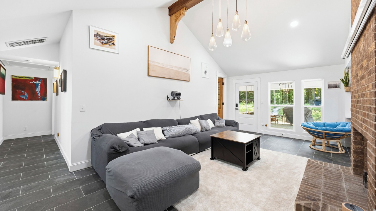Photo of Livingroom in Charlotte