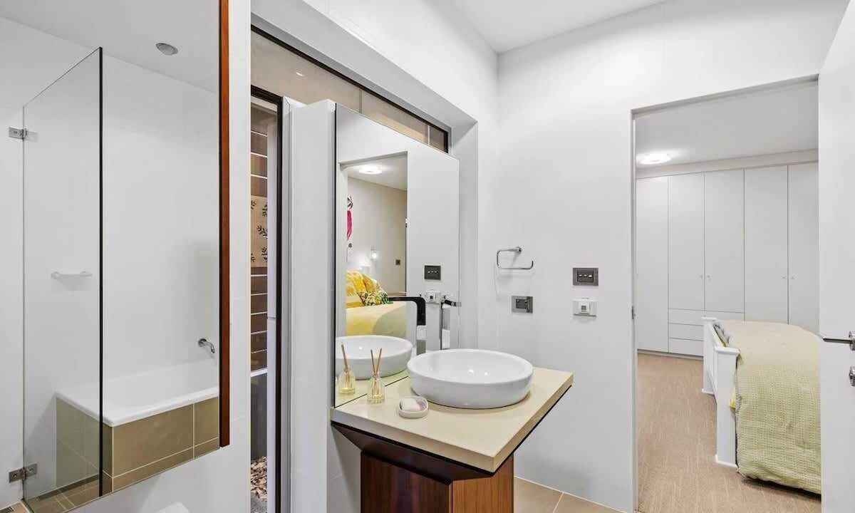 Photo of Bathroom in Maloneys Beach
