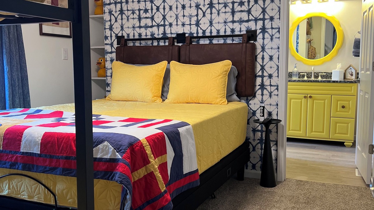 Photo of Bedroom in Lake of the Ozarks