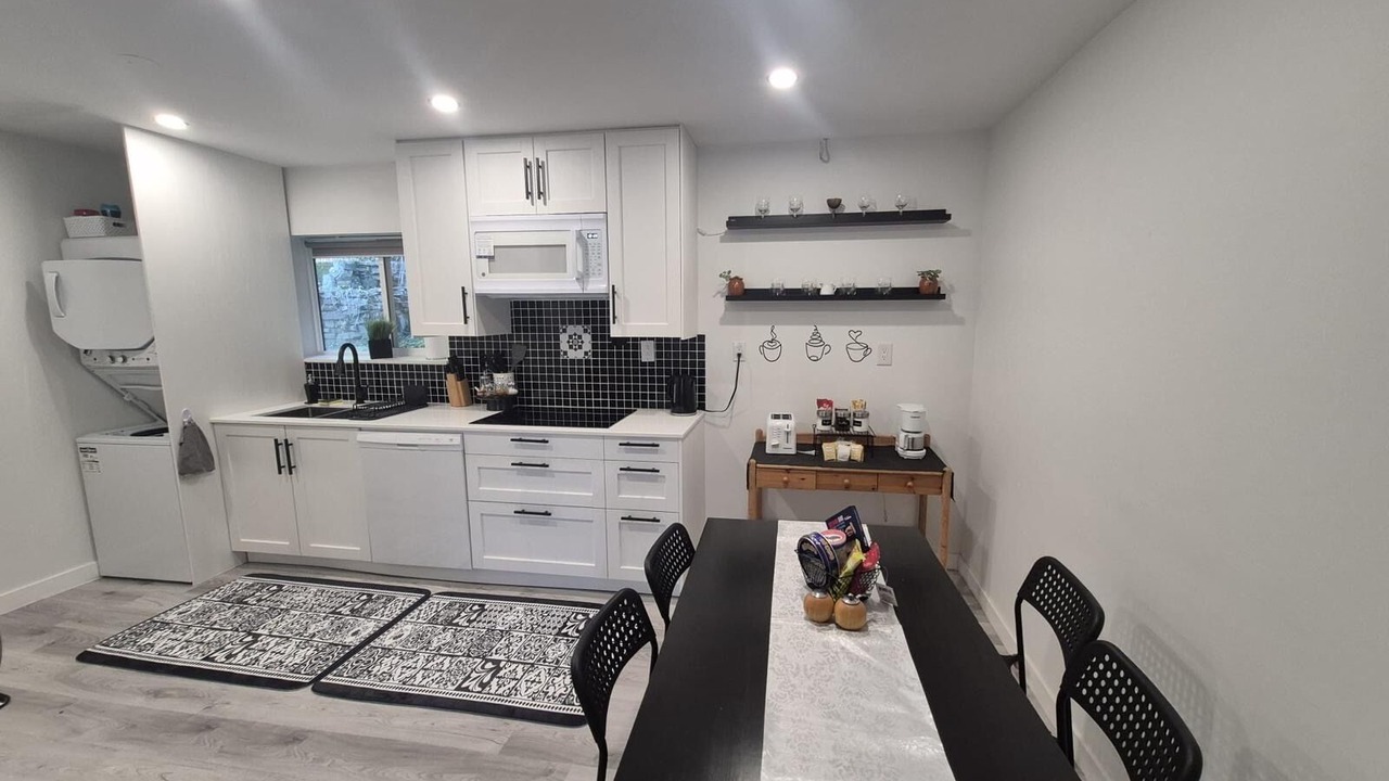 Photo of Kitchen in Dollarton