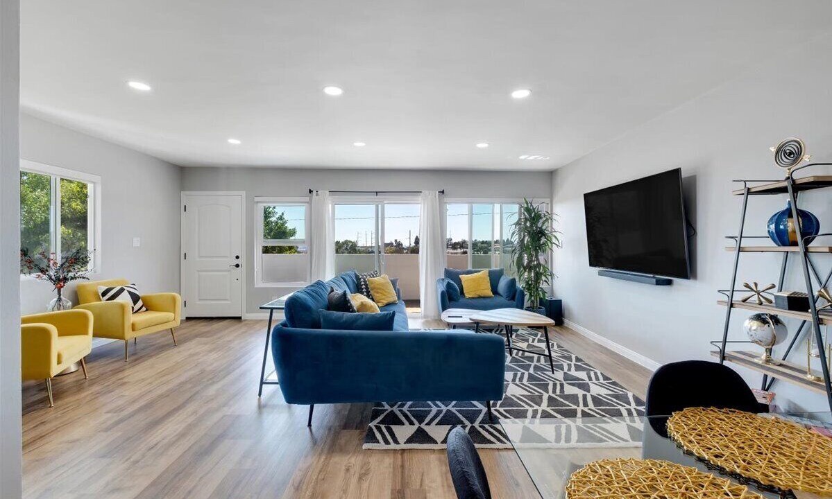 Photo of Livingroom in Ladera Heights