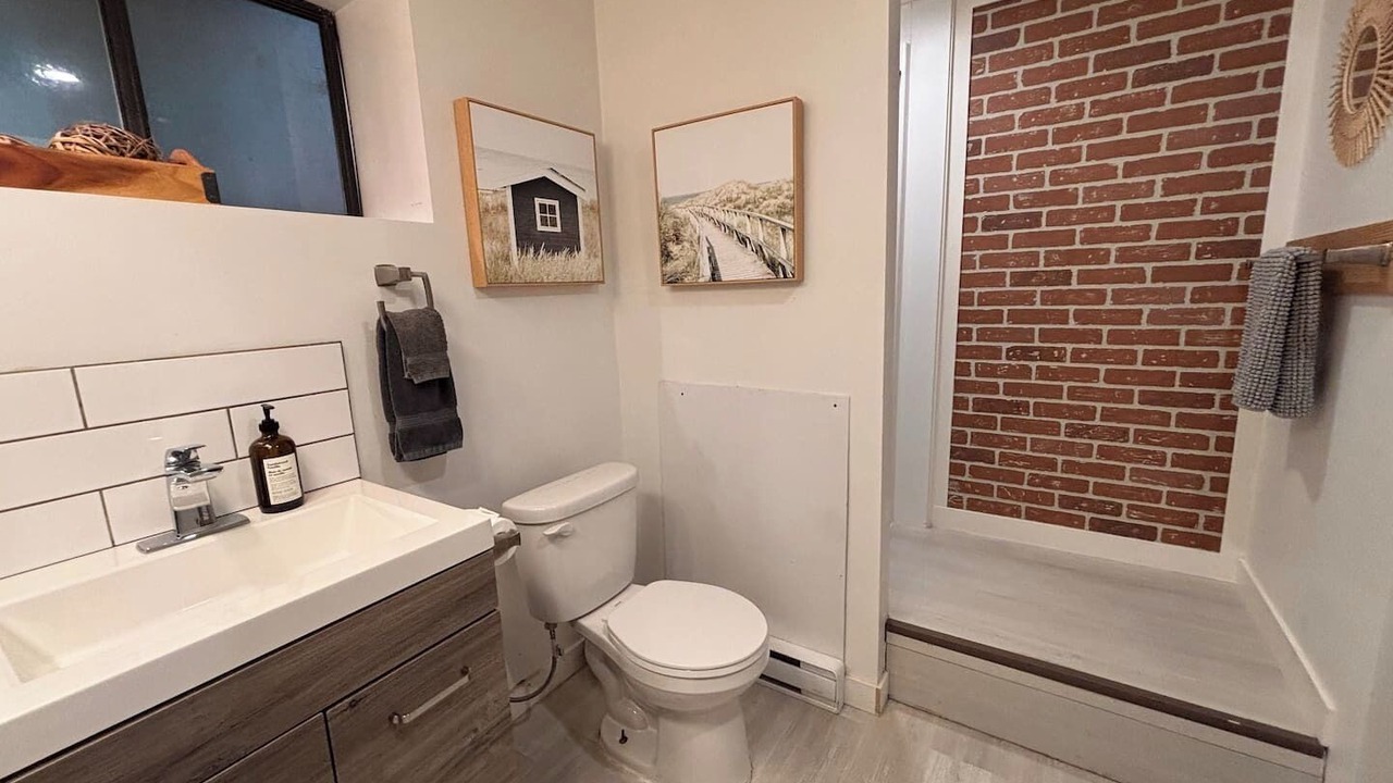Photo of Bathroom in Bowen Island