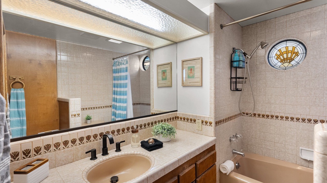 Photo of Bathroom in Faria Beach