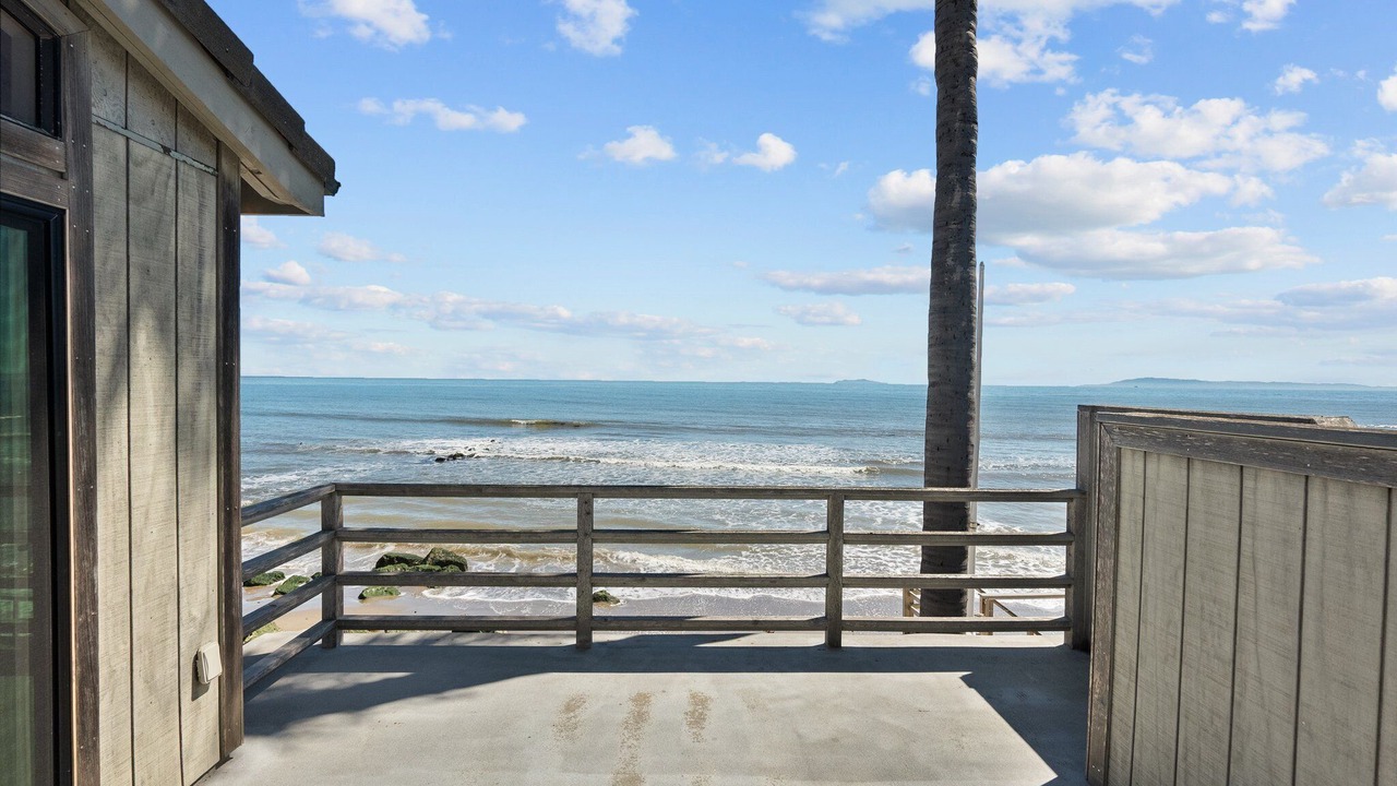 Photo of Outdoor in Faria Beach