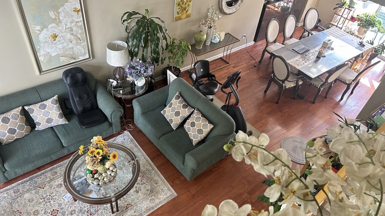 Photo of Livingroom in Coquitlam