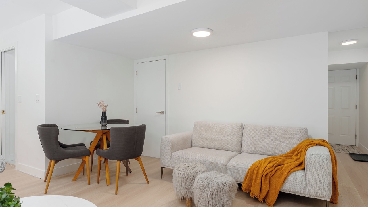 Photo of Livingroom in Canyon Heights