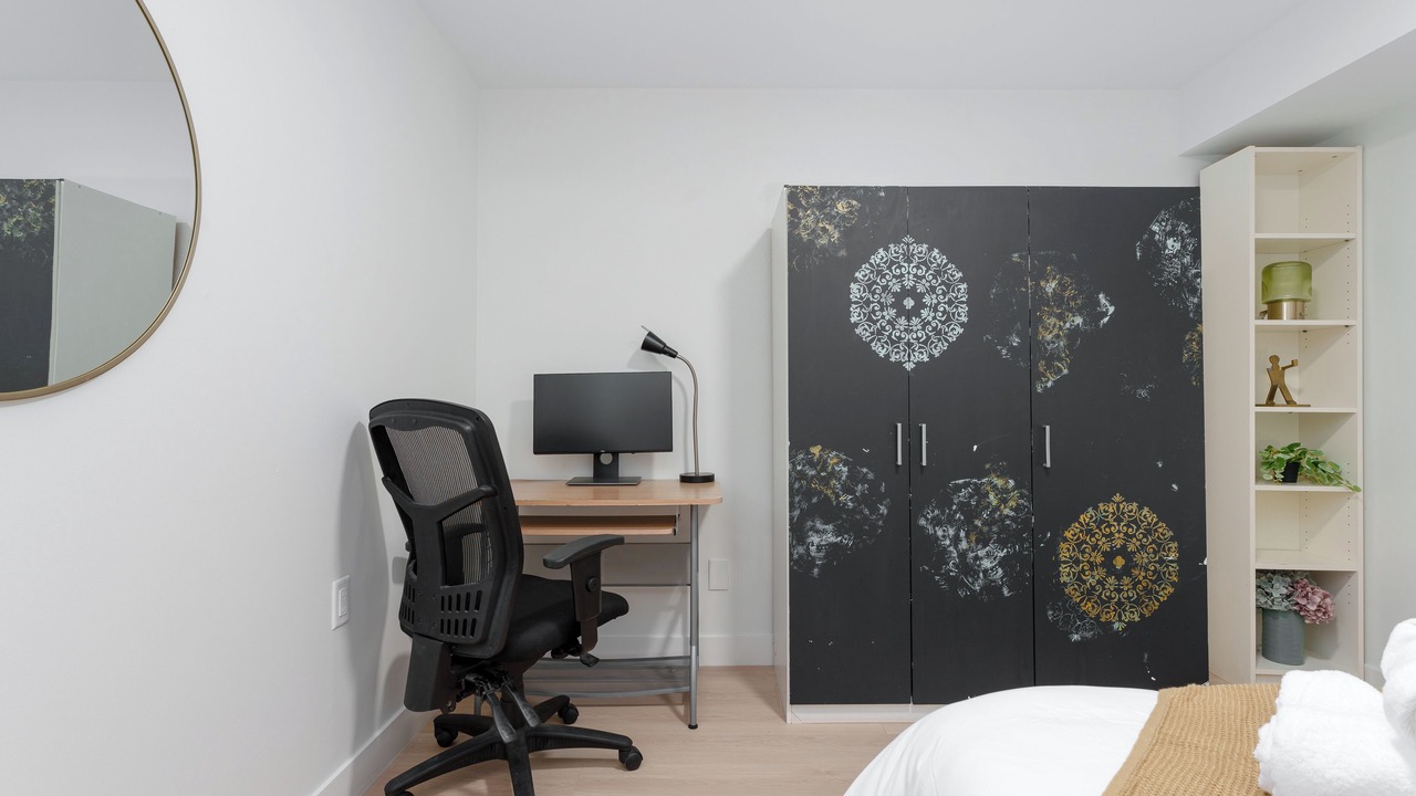 Photo of Bedroom in Canyon Heights