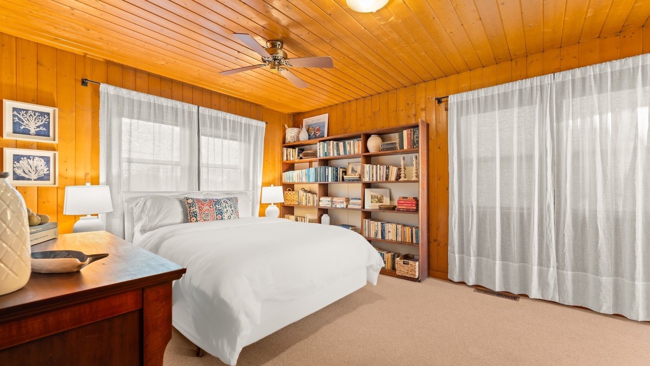 Photo of Bedroom in Ventura