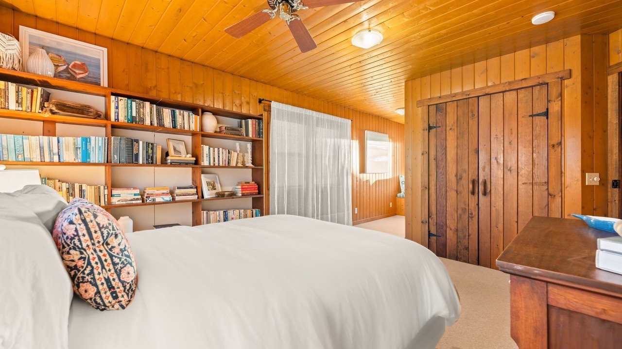 Photo of Bedroom in Ventura