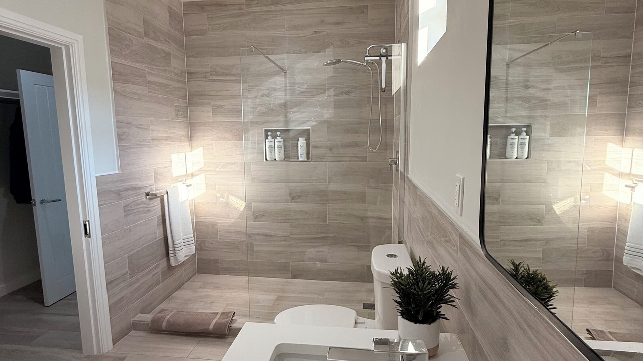 Photo of Bathroom in Palm Cay