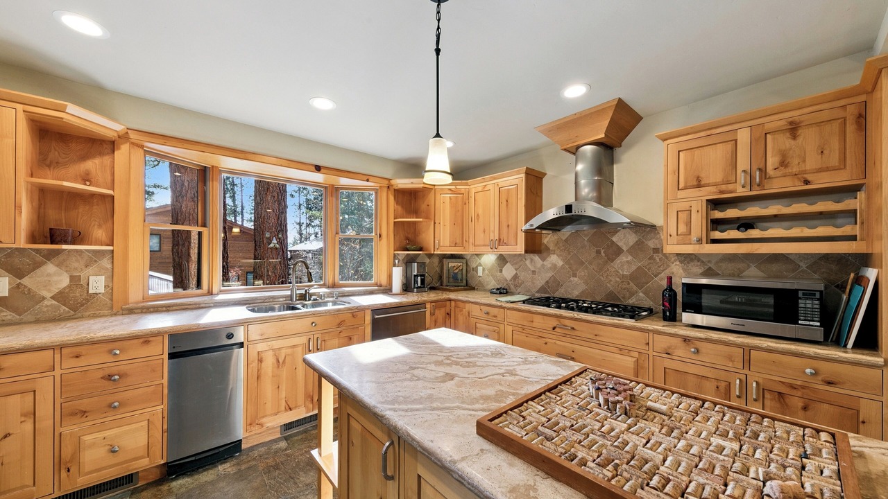 Photo of Kitchen in Elk Point