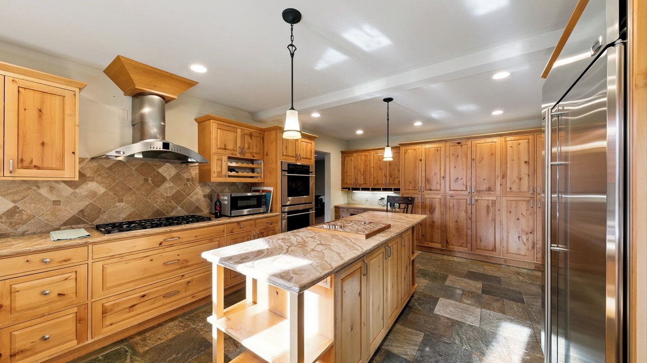 Photo of Kitchen in Elk Point