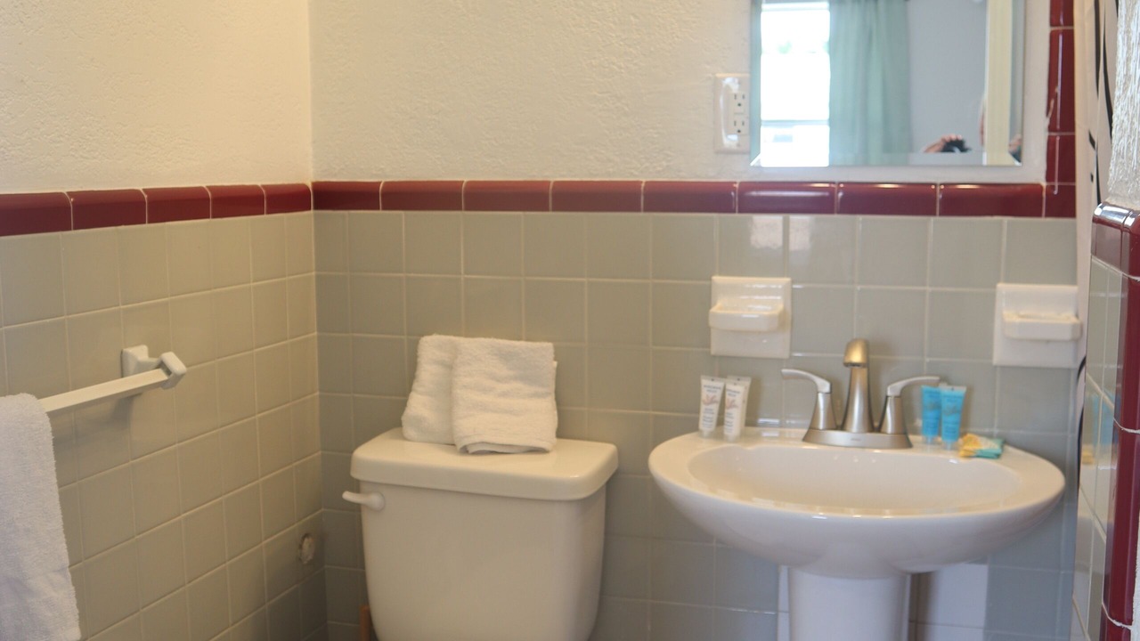 Photo of Bathroom in Poinciana Park