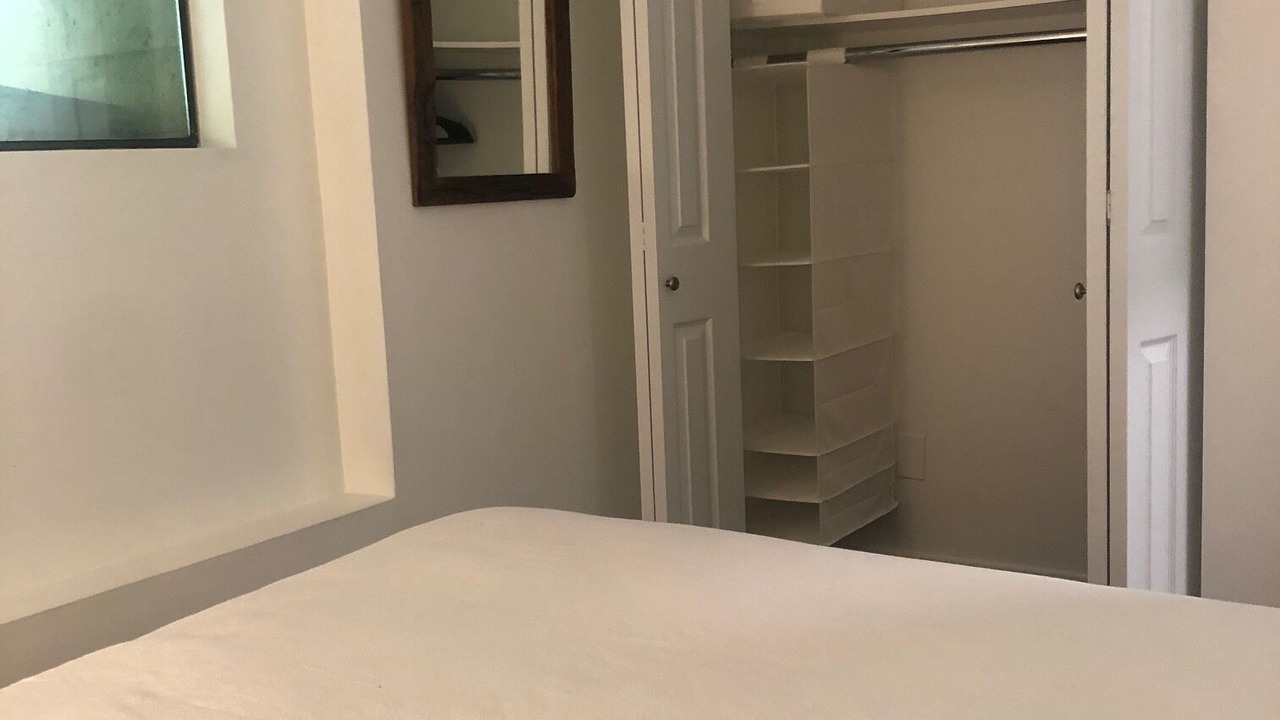 Photo of Bedroom in Caulfeild