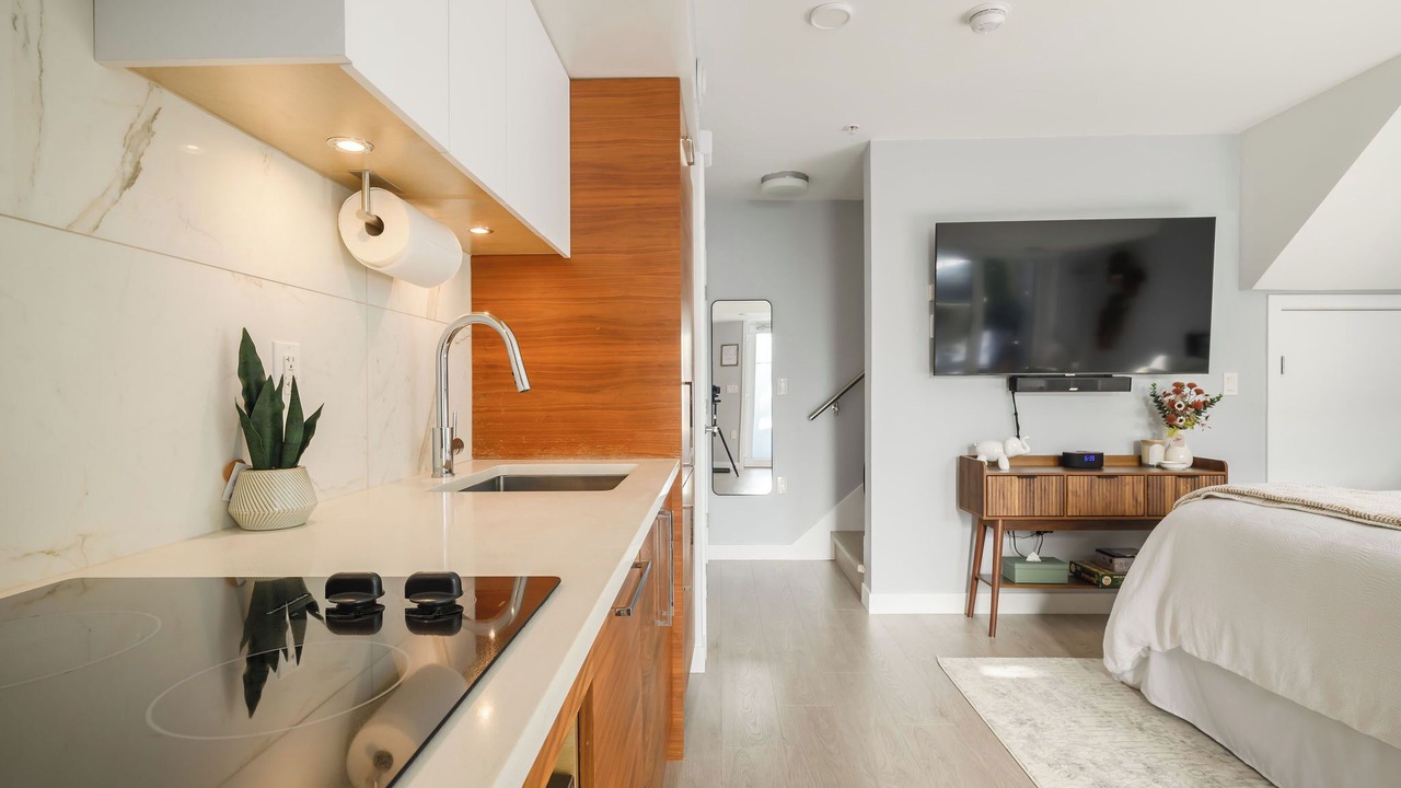 Photo of Bedroom in Lower Lonsdale