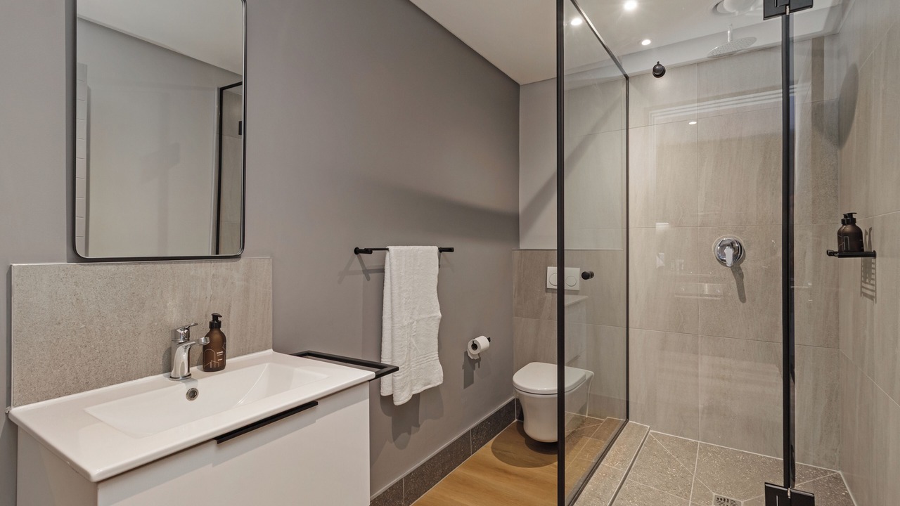Photo of Bathroom in Observatory