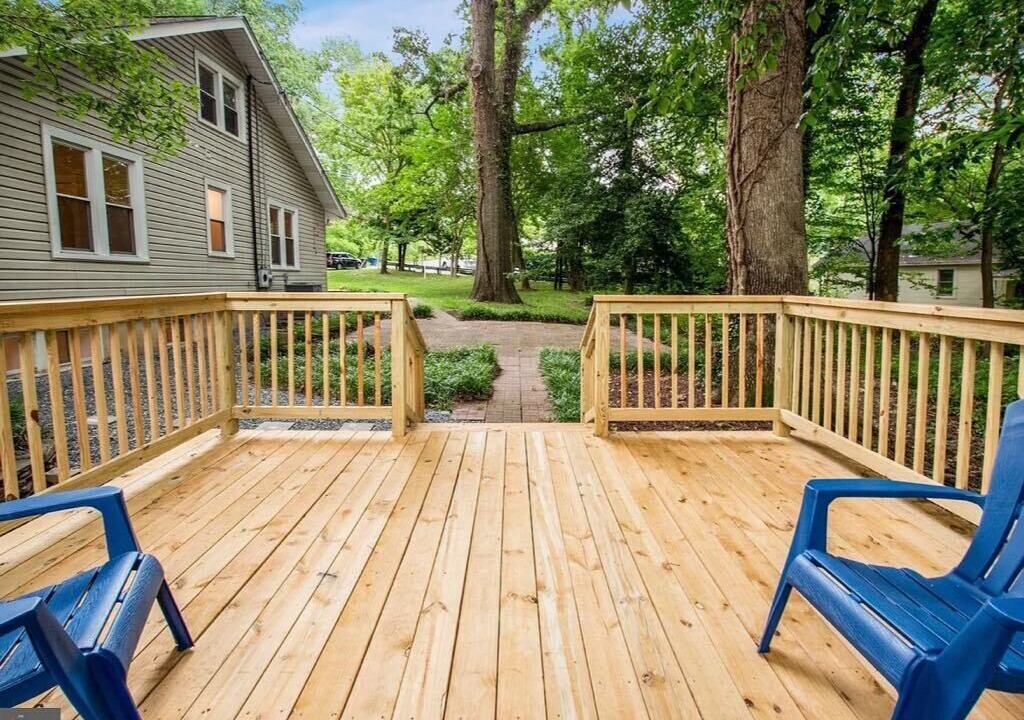 Photo of Patio Balcony in Forest Glen