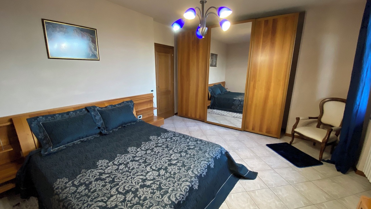 Photo of Bedroom in Lari