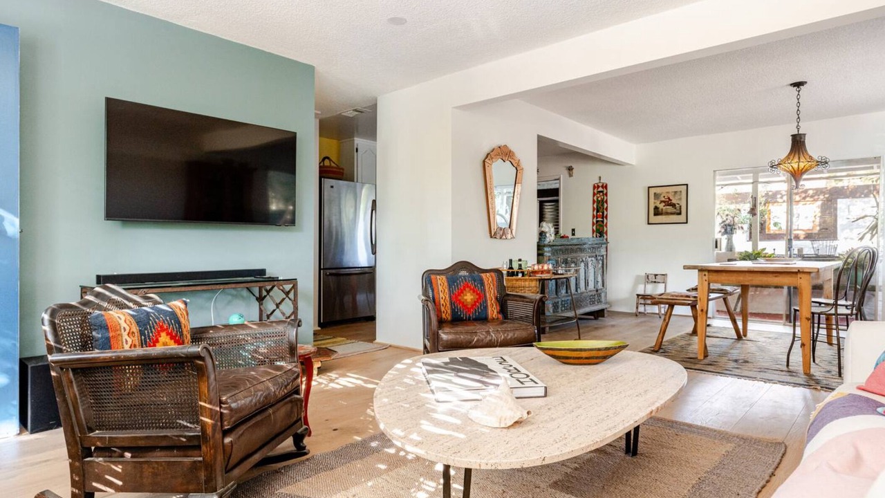 Photo of Livingroom in Simi Valley