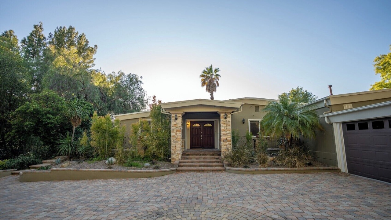Photo of Outdoor in Calabasas