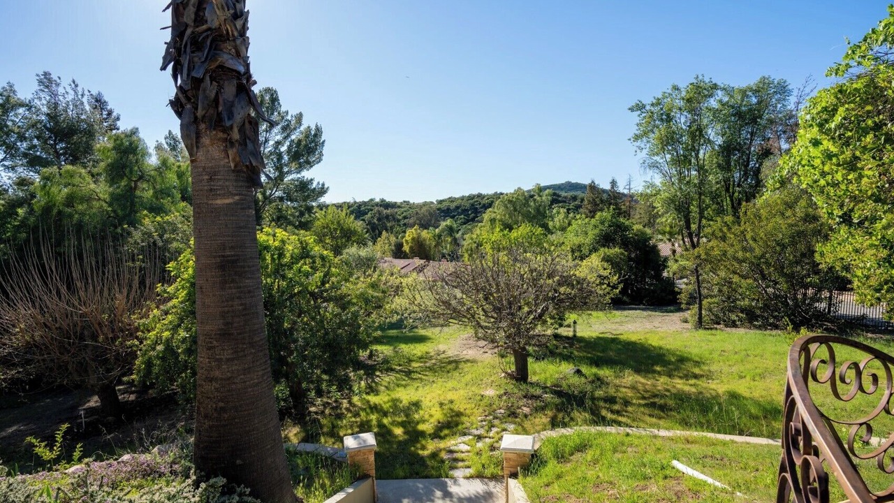 Photo of Outdoor in Calabasas