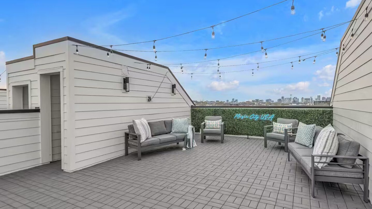 Photo of Outdoor in Corinne Place
