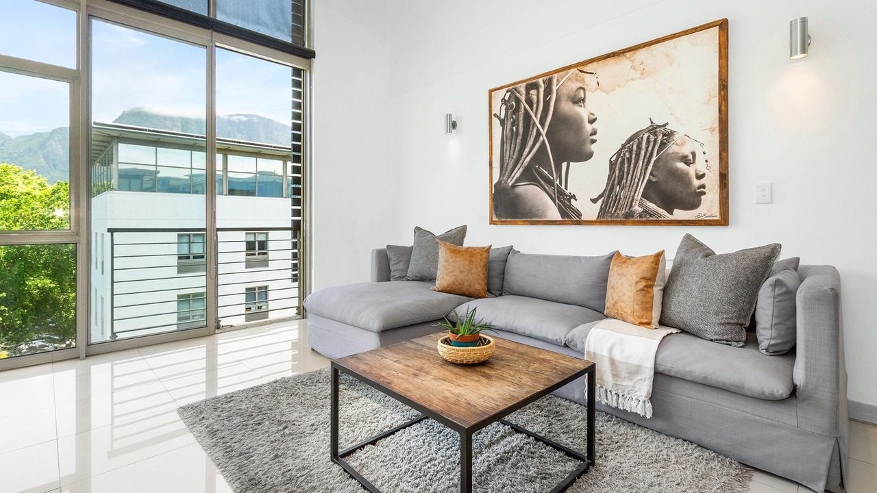 Photo of Livingroom in Claremont