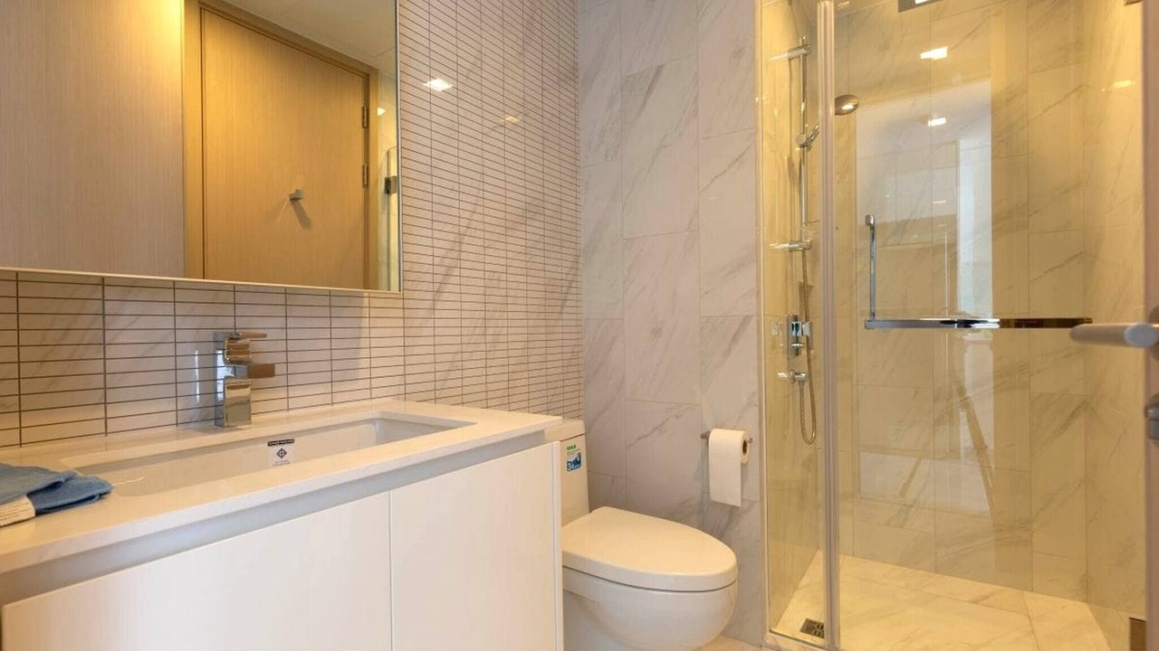 Photo of Bathroom in Khlong Toei Nuea