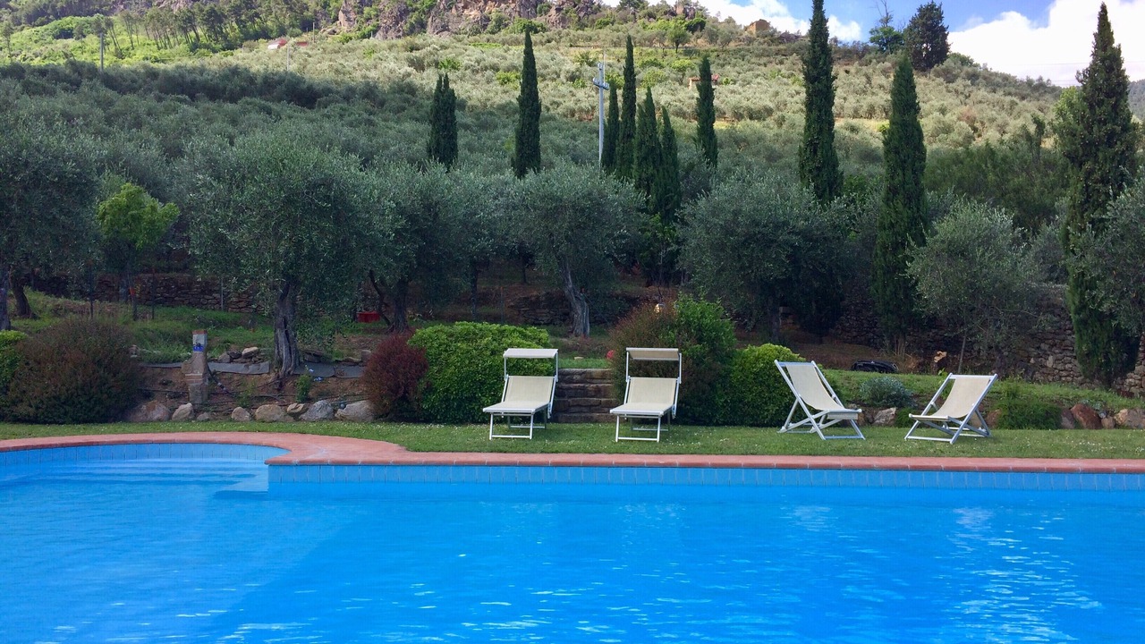 Photo of Outdoor in Buti