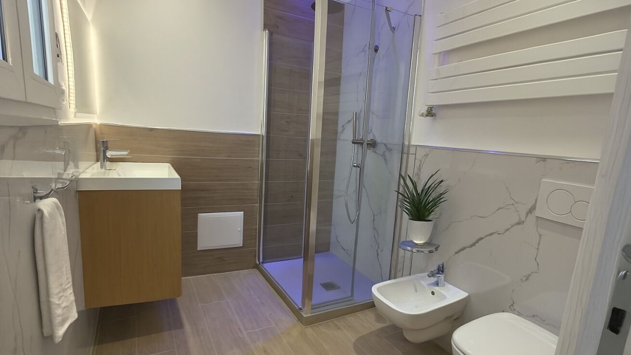 Photo of Bathroom in Bologna Fiere District