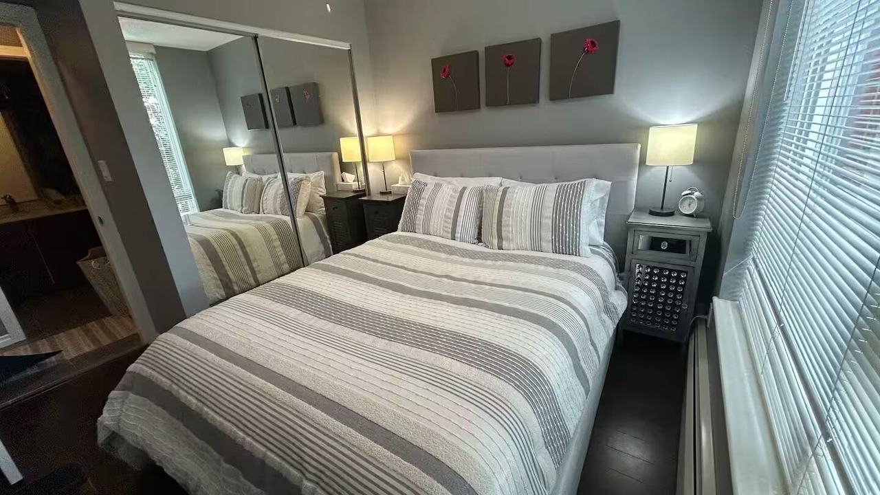 Photo of Bedroom in Gastown