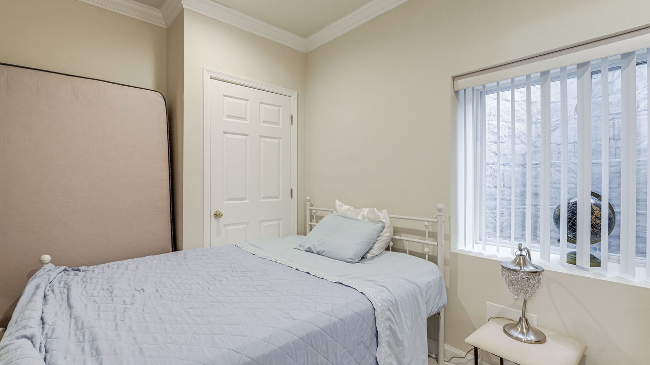 Photo of Bedroom in Fairland