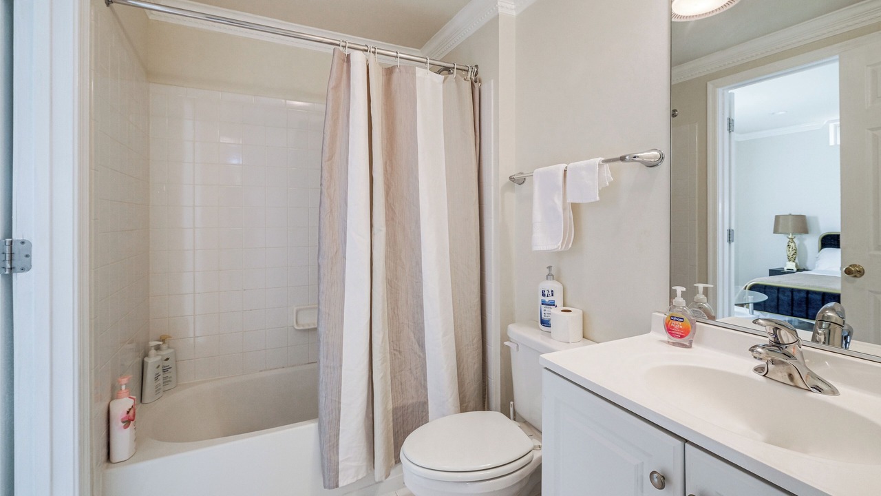 Photo of Bathroom in Fairland