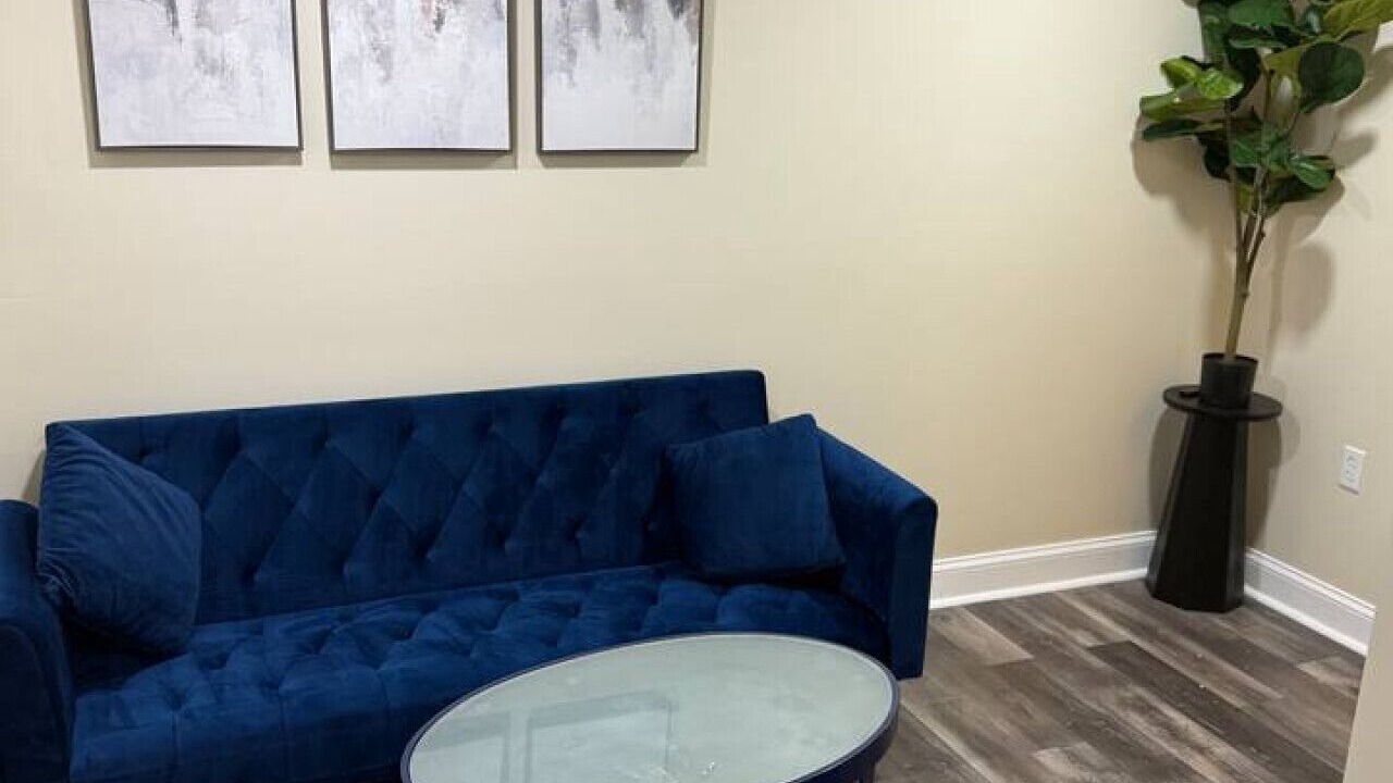 Photo of Livingroom in White Oak