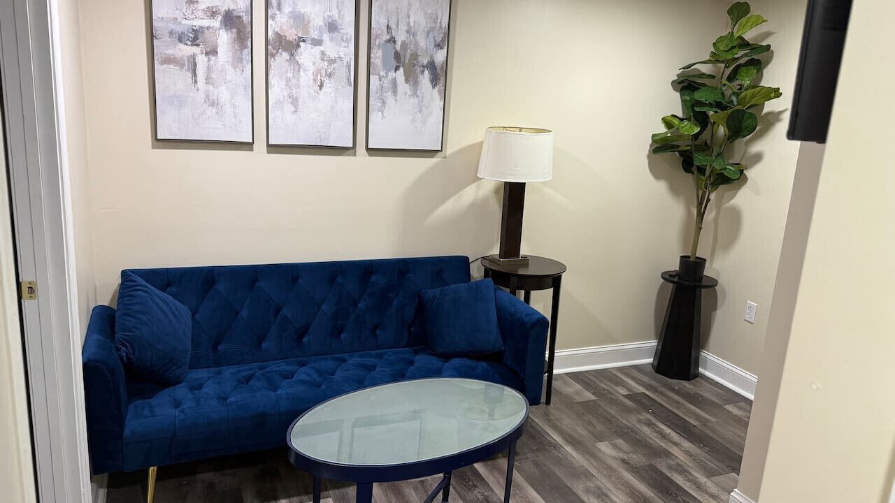 Photo of Livingroom in White Oak