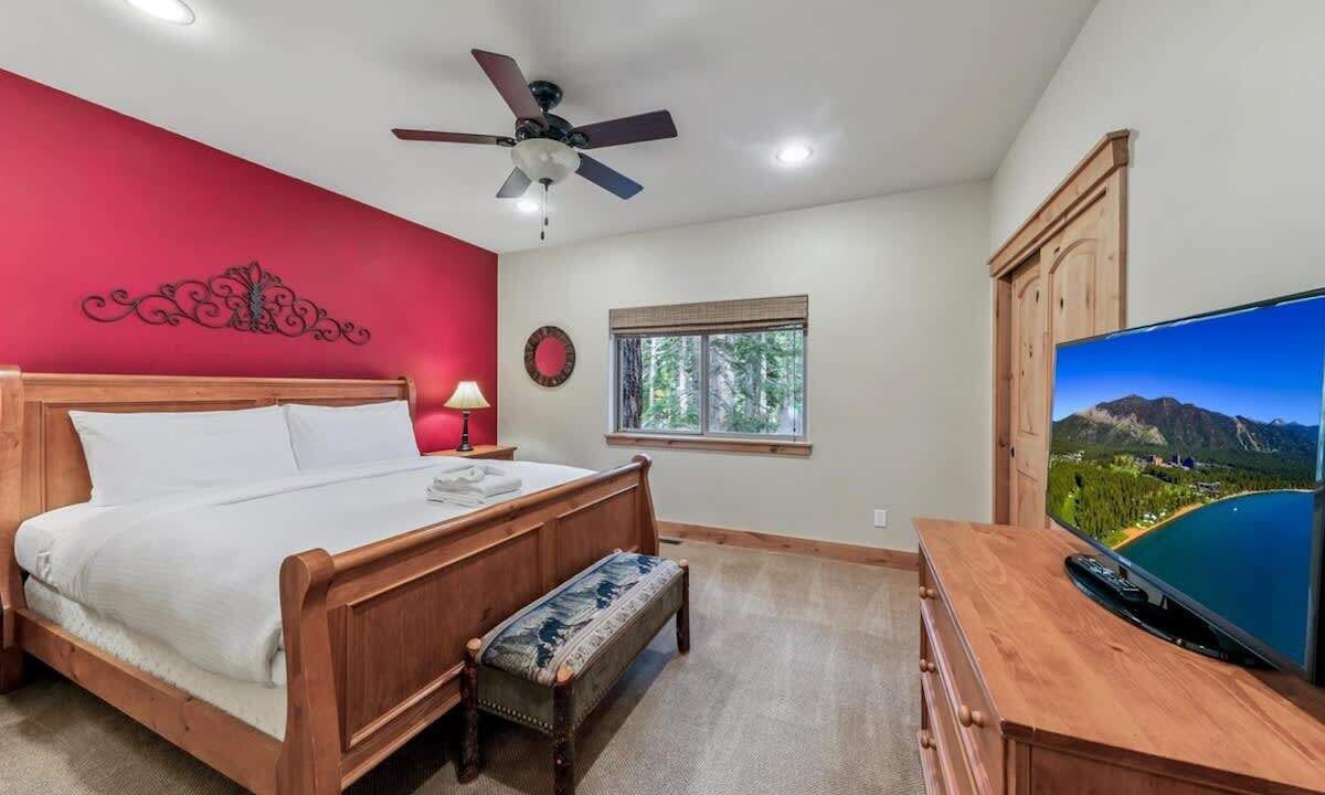 Photo of Bedroom in South Lake Tahoe