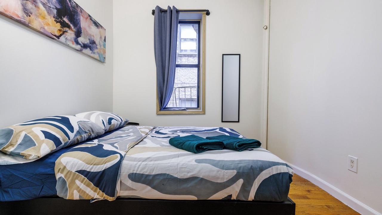 Photo of Bedroom in Manhattan Valley