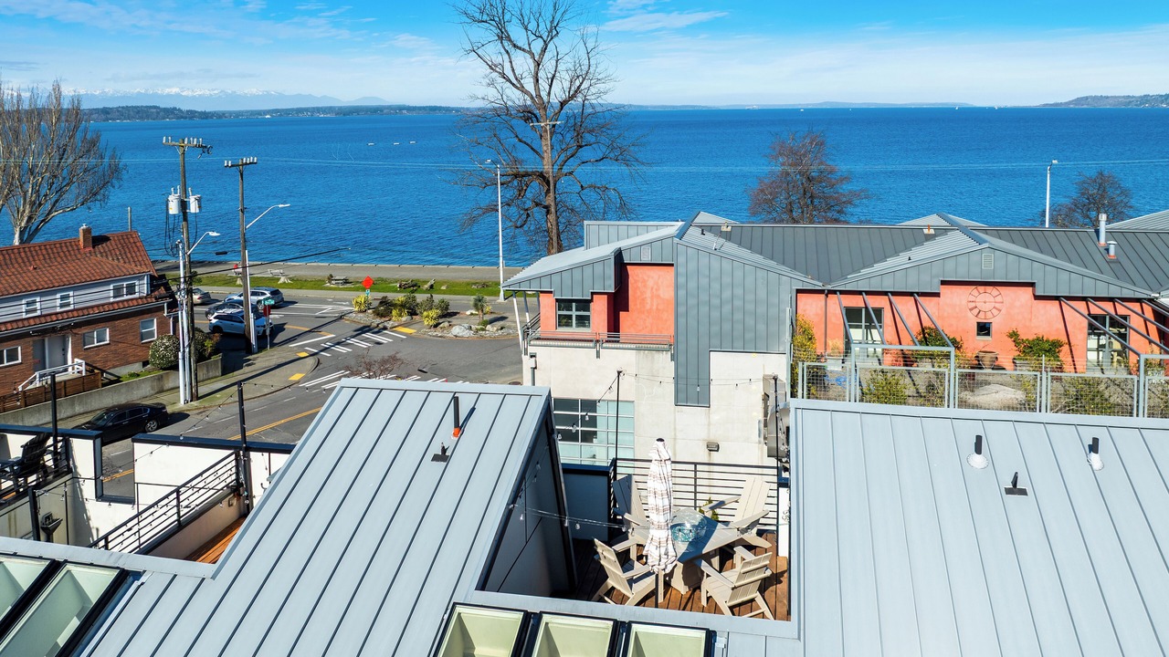 Photo of Patio Balcony in Alki