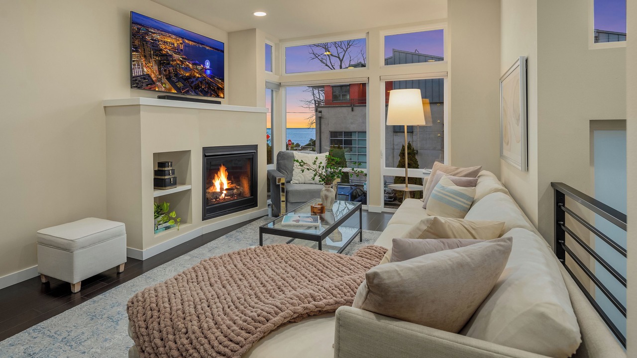 Photo of Livingroom in Alki