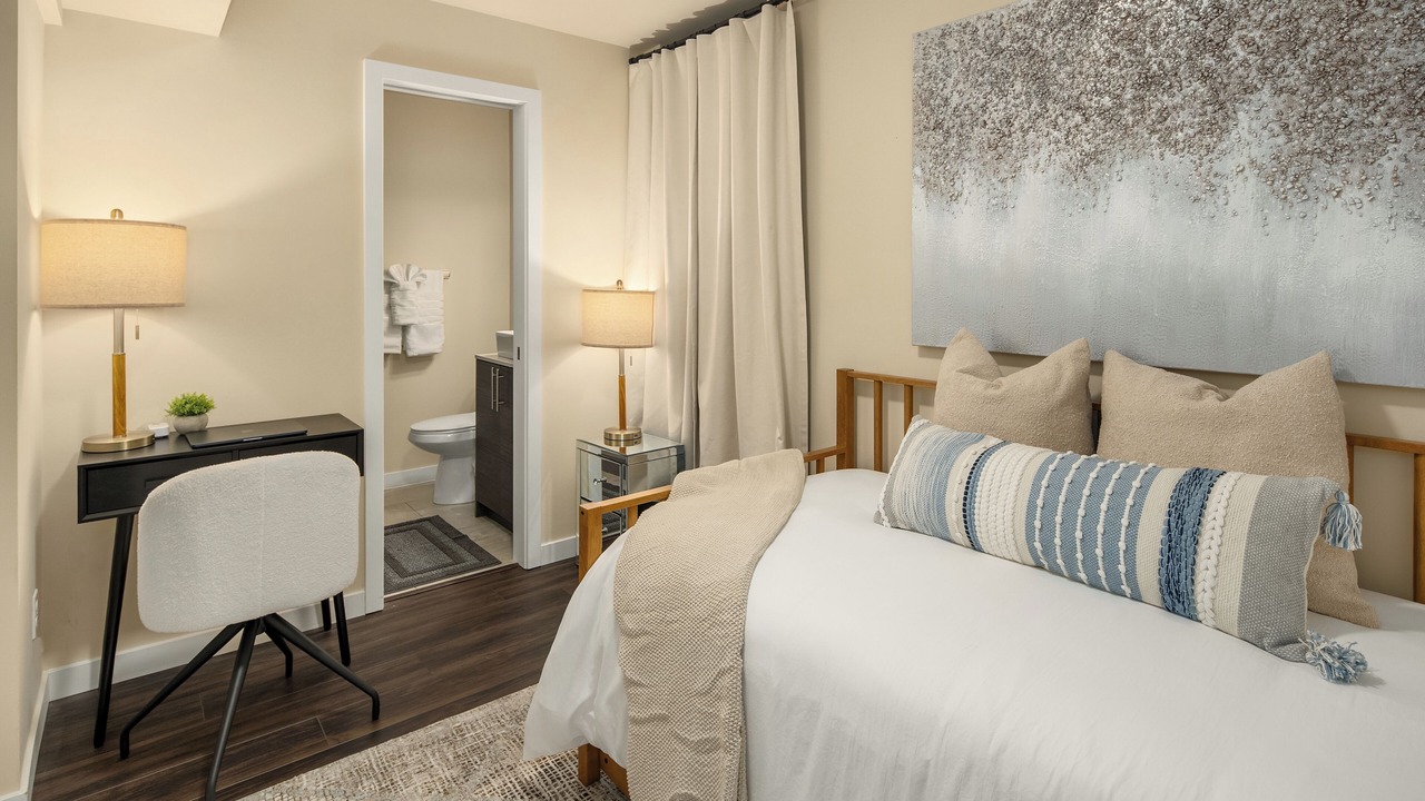 Photo of Bedroom in Alki
