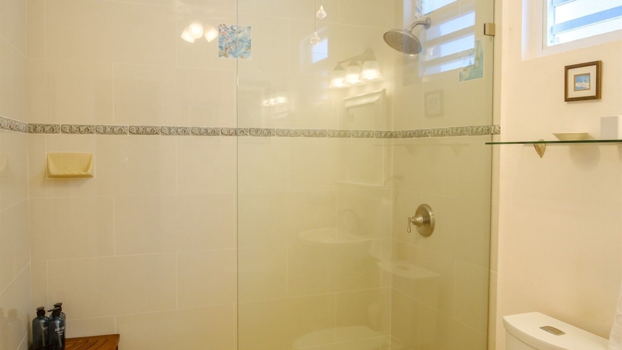 Photo of Bathroom in Estate Hull