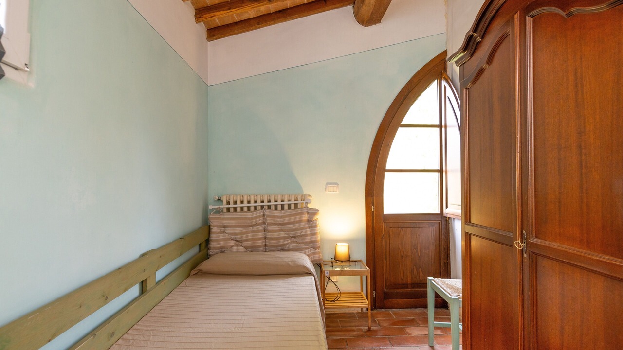 Photo of Bedroom in Toiano