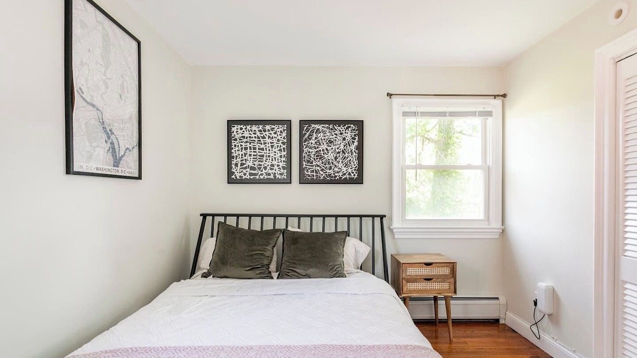 Photo of Bedroom in Bethesda
