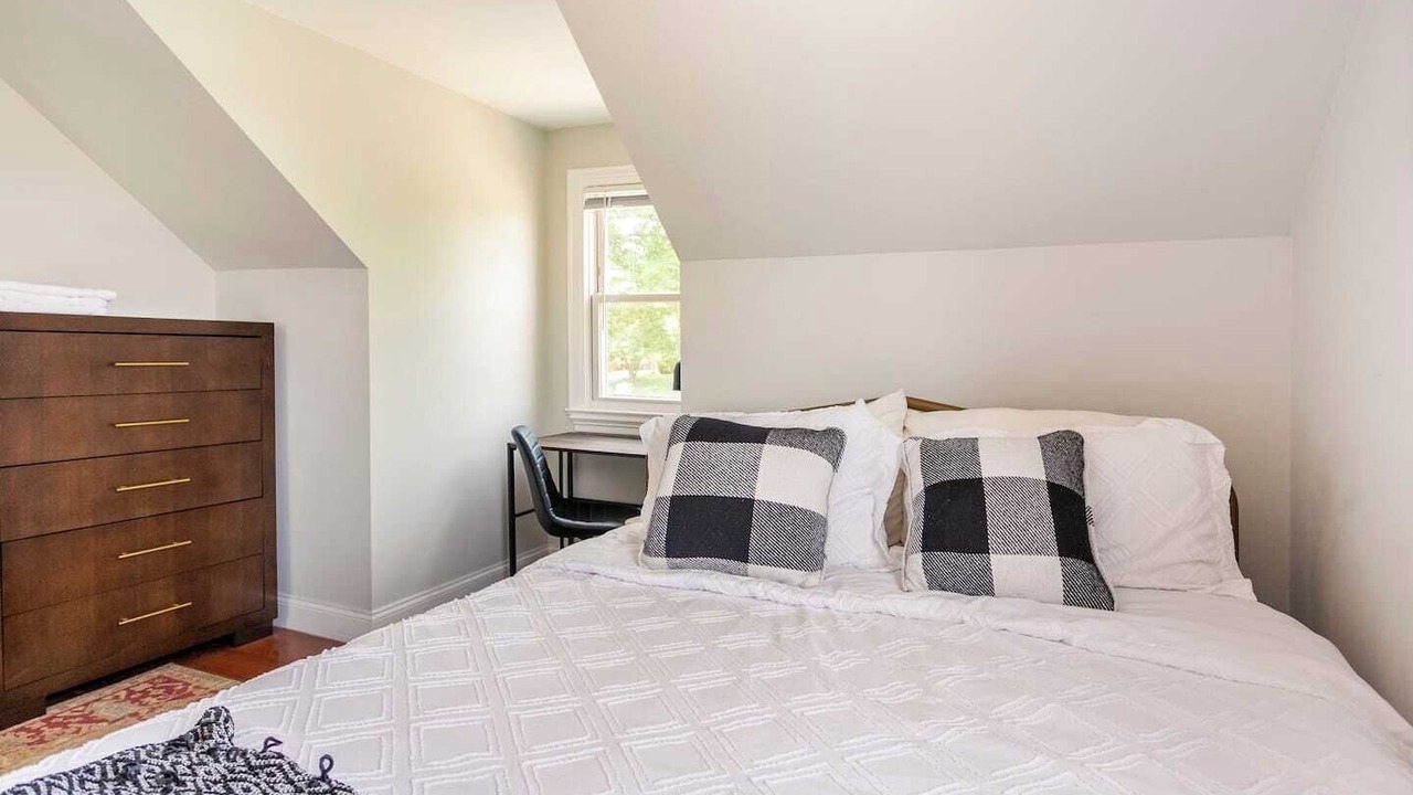 Photo of Bedroom in Bethesda