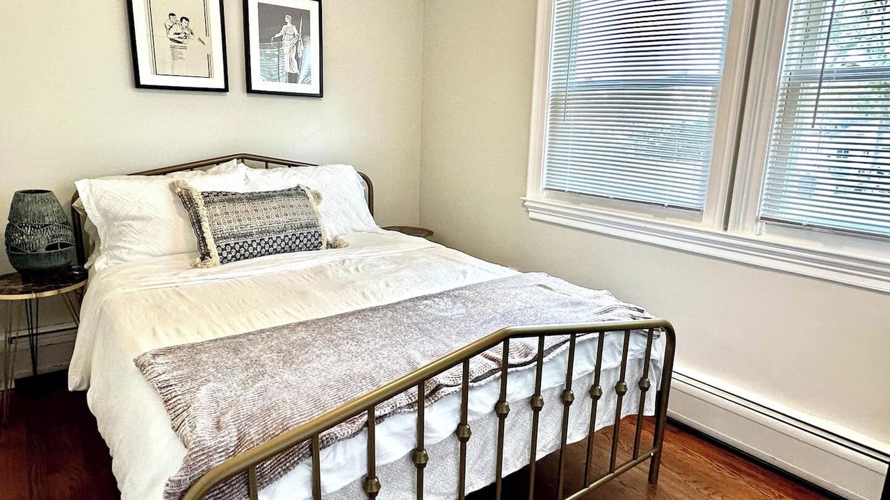 Photo of Bedroom in Bethesda