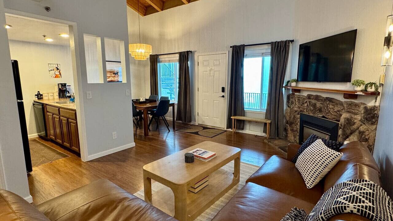 Photo of Livingroom in Tahoe Village