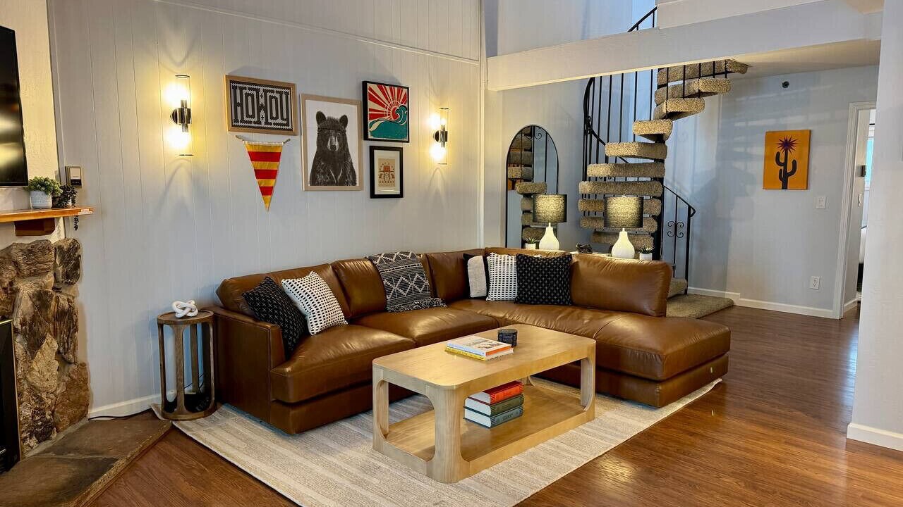 Photo of Livingroom in Tahoe Village