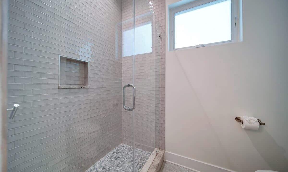 Photo of Bathroom in Third Ward