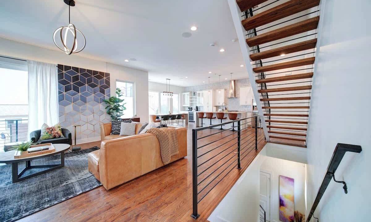 Photo of Livingroom in Third Ward