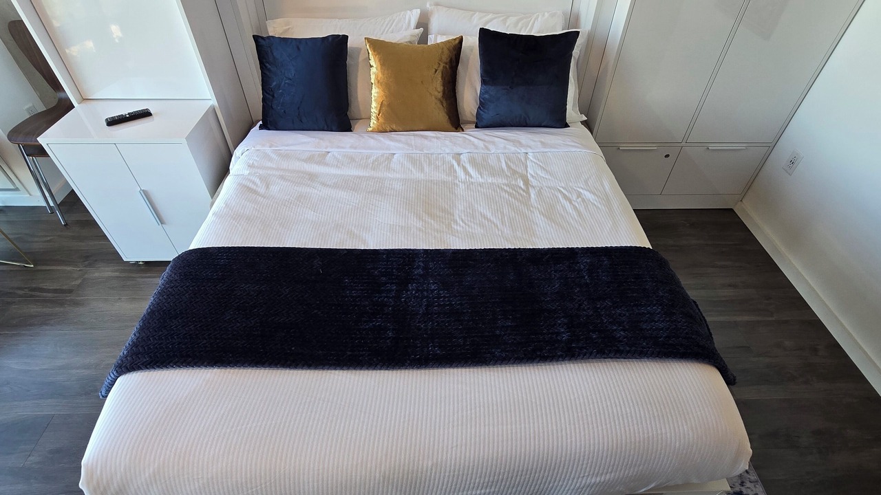 Photo of Bedroom in Music Row